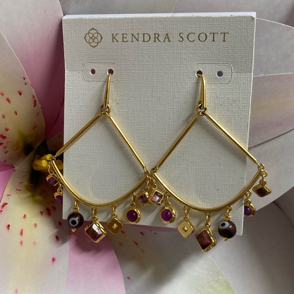 ❗️💸❗️Kendra Scott Gemma earrings